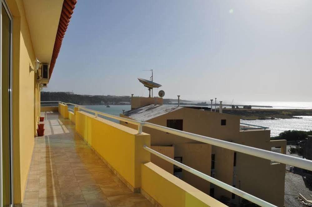 Miradouro De Gamboa Hotel Praia Exterior photo